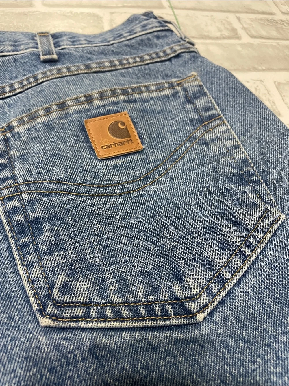 Carhartt Men’s workwear denim blue jeans. Fleece lined.40x34. Pre-owned. See pic
